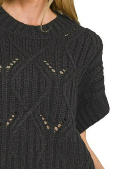 Zenana Cable Knit Short Sleeve Sweater