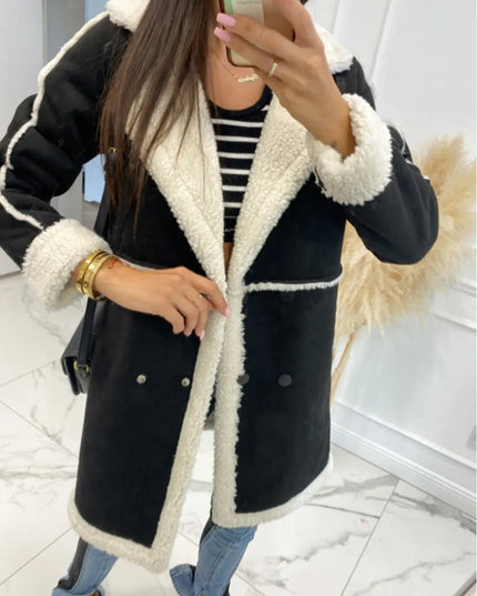 Lapel Collar Exposed Seam Buttoned Coat