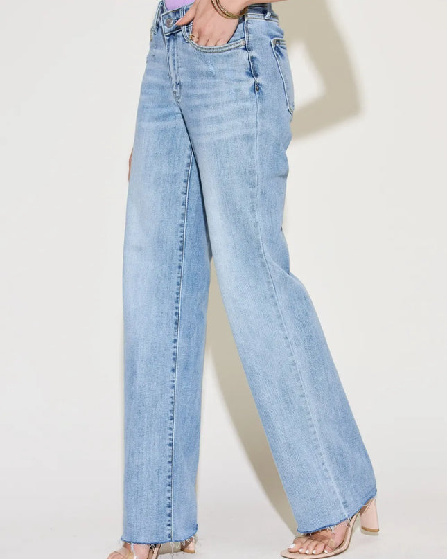 Judy Blue Full Size V Front Waistband Straight Jeans