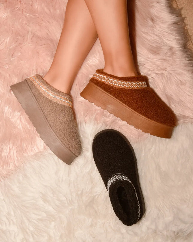 WILD DIVA Embroidered Trim Platform Sherpa Boots