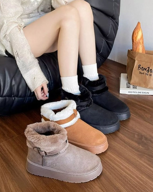 Round Toe Platform Boots