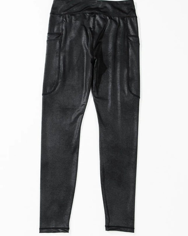 Pocketed V-Cut Waist Leggings