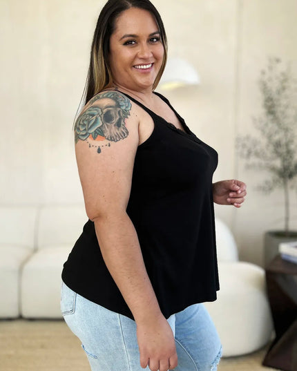 Basic Bae Full Size Lace Detail V-Neck Cutout Cami