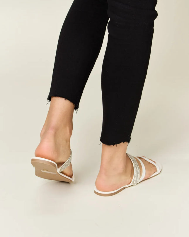 WILD DIVA Rhinestone Strappy Flat Sandals 