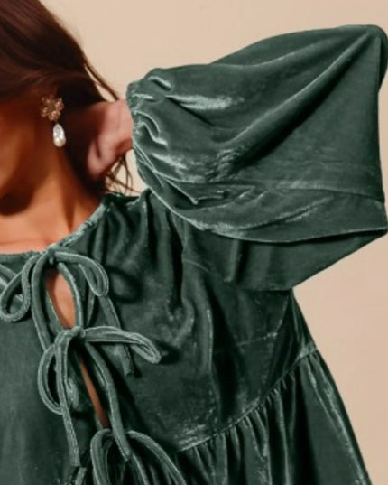 SO ME Spaghetti Strap Front Tie Velvet Holiday Blouse