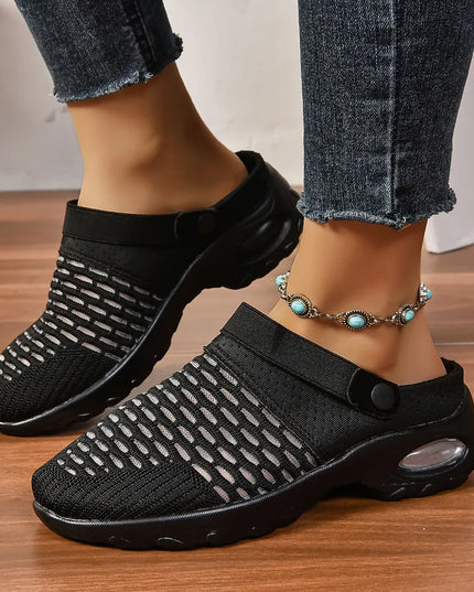 Breathable Mesh Round Toe Sneakers 