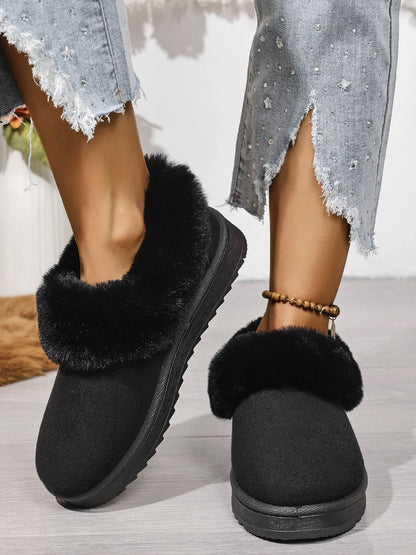 Cozy Winter Fur-Lined Ankle Boots Black