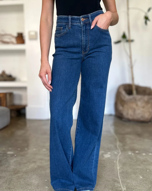 Judy Blue Full Size High Rise Straight Jeans