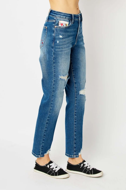 Judy Blue Full Size Queen Of Hearts Coin Pocket BF Jeans Medium