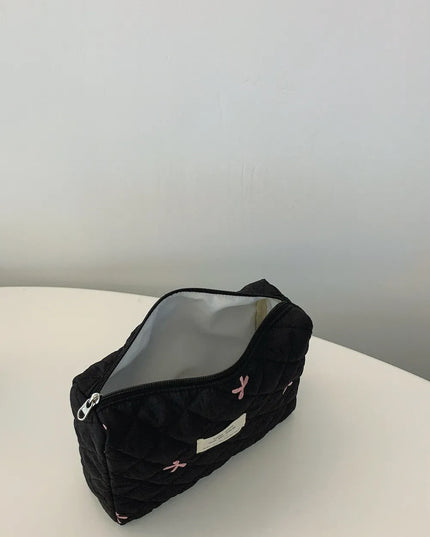 Bow Embroidered Quilted Storage Bag