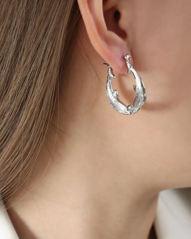 Gold Horseshoe Jewelry Set with Necklace and Earrings 