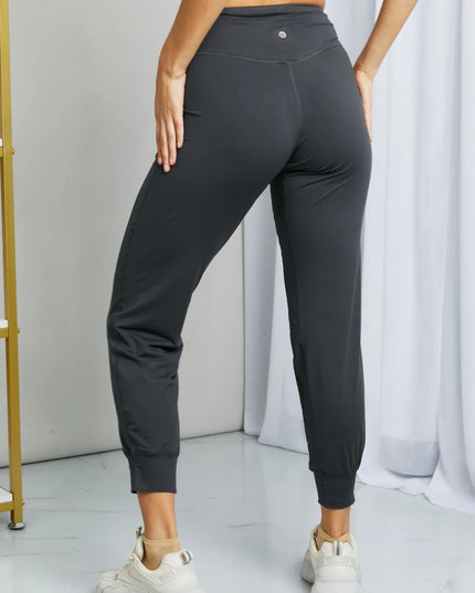 Leggings Depot Full Size Wide Waistband Cropped Joggers