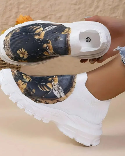 Round Toe Platform Sneakers 