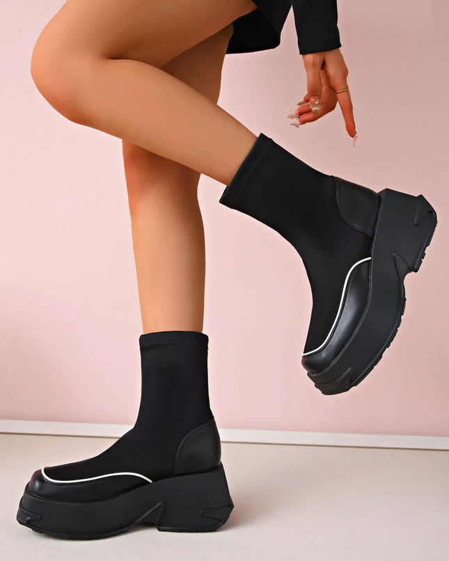 Round Toe Platform Boots