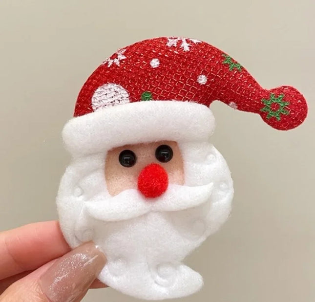 Cute Christmas Pin Christmas Tree Santa Claus Alloy Women's Brooches Snowflake Christmas Hat Old Man-brooch