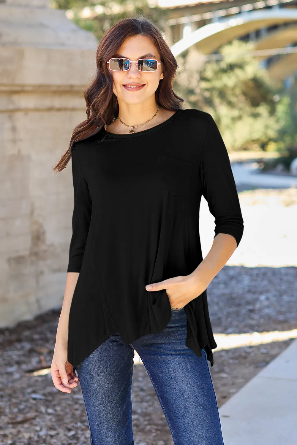 Basic Bae Full Size Round Neck Pocketed T-Shirt Black