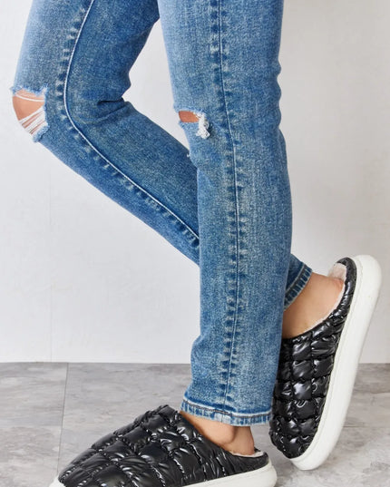 Melody Puffer Plush Slippers