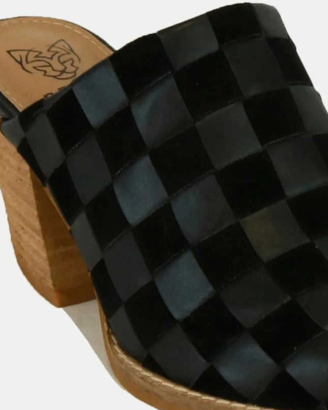 Beast Fashion Woven Checkerboard Block Heel Mule Shoes
