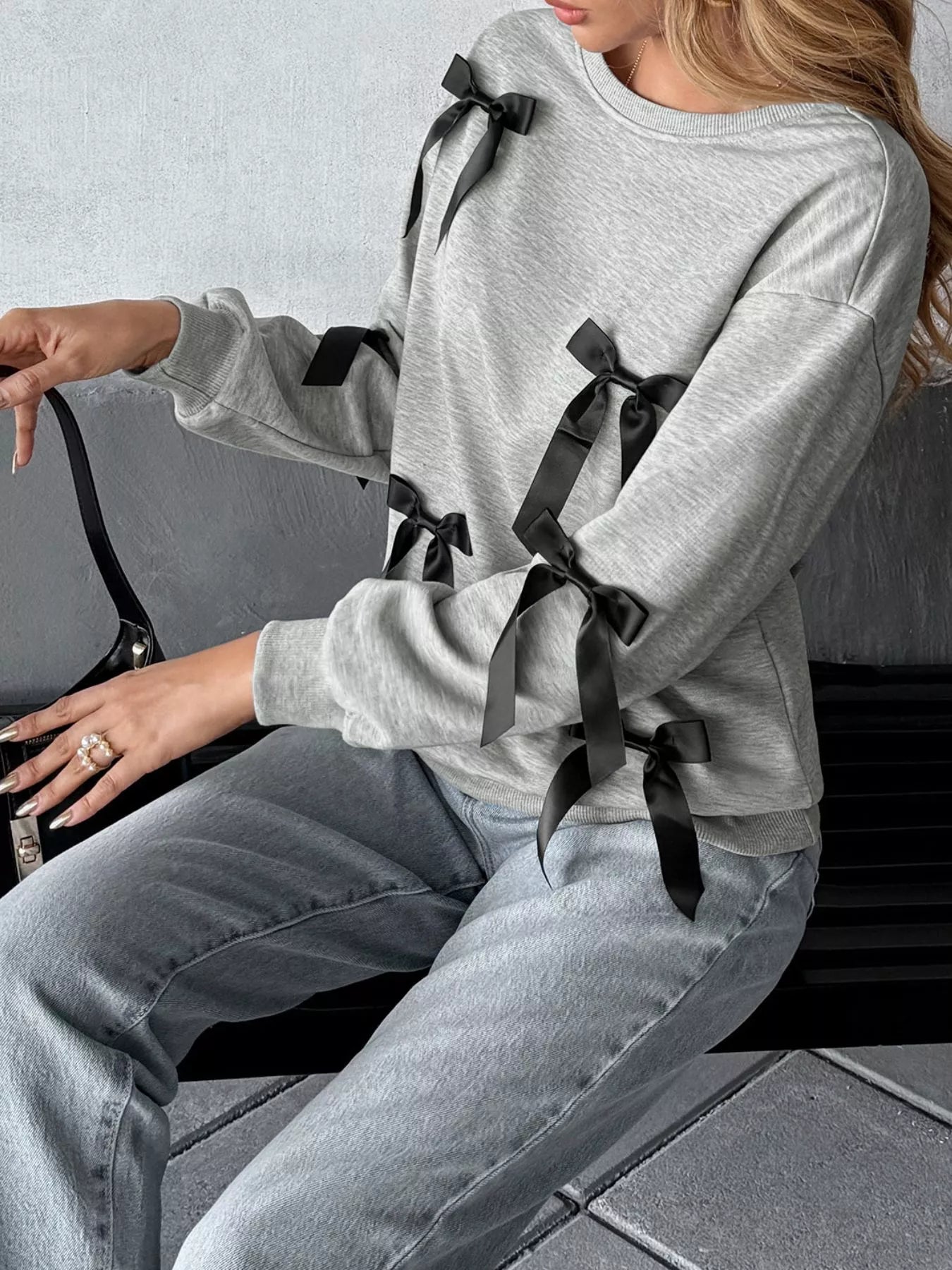 Bow Detail Round Neck Sweatshirt