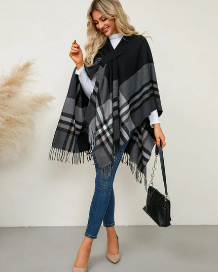 Fringe Contrast Plaid Poncho