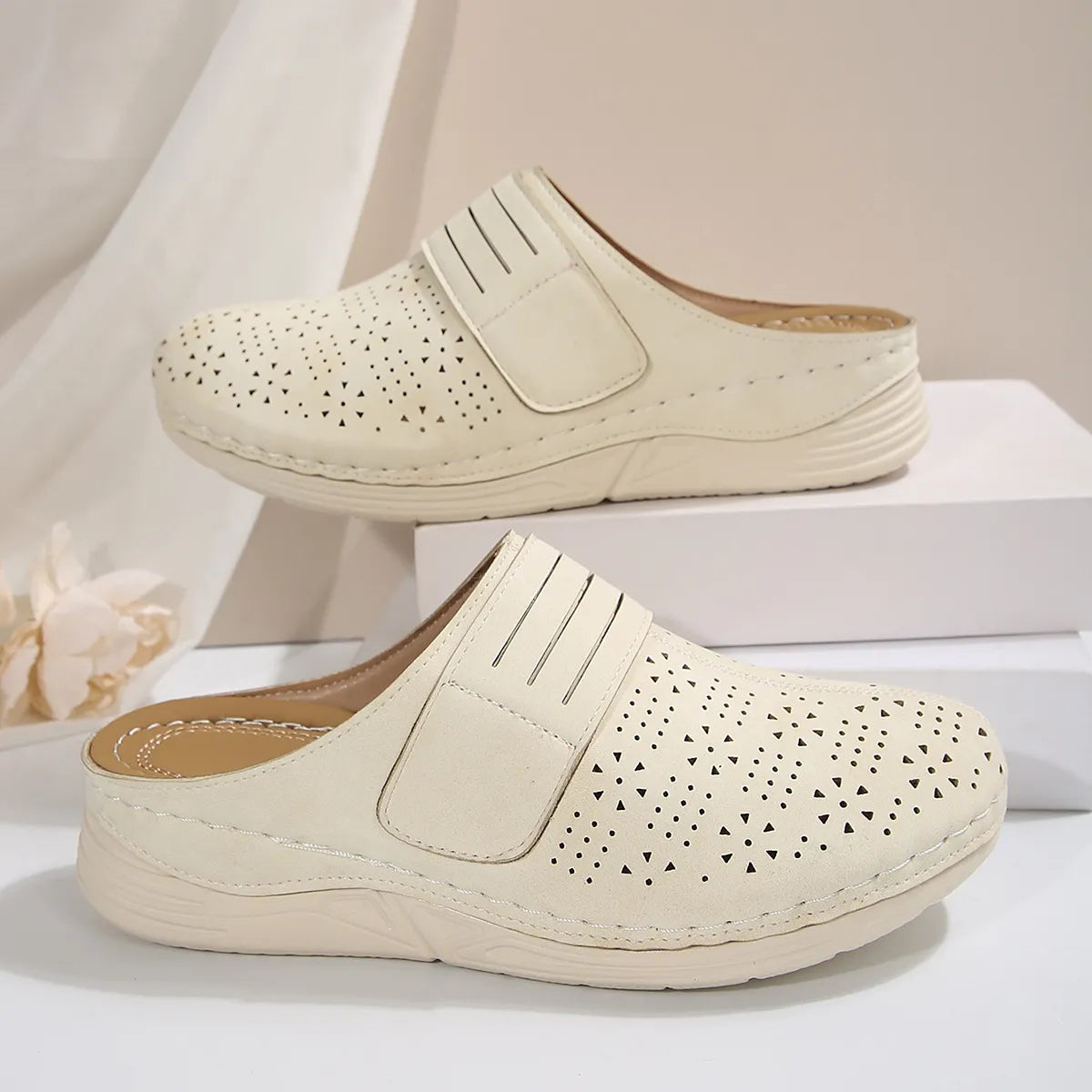 Round Toe Wedge Sandals