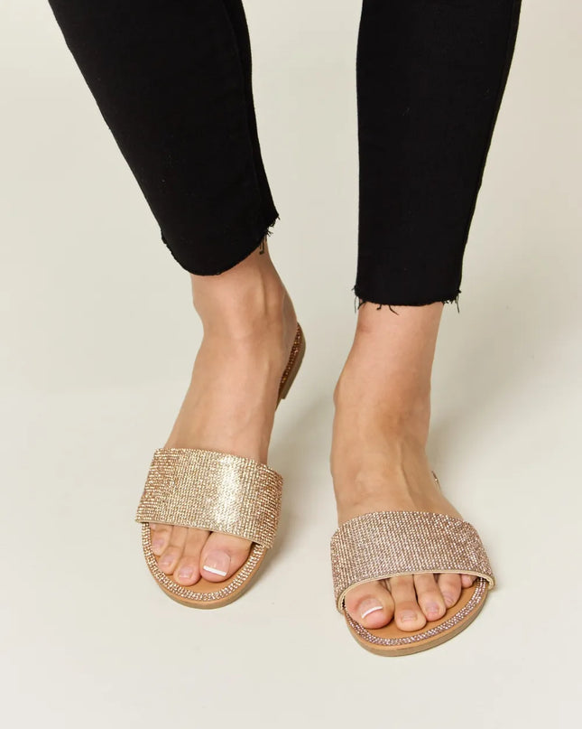WILD DIVA Rhinestone Open Toe Flat Sandals 