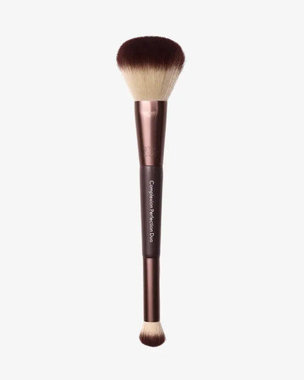 Complexion Perfection Duo Brush