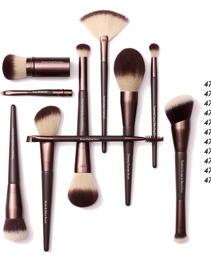 Complexion Perfection Duo Brush