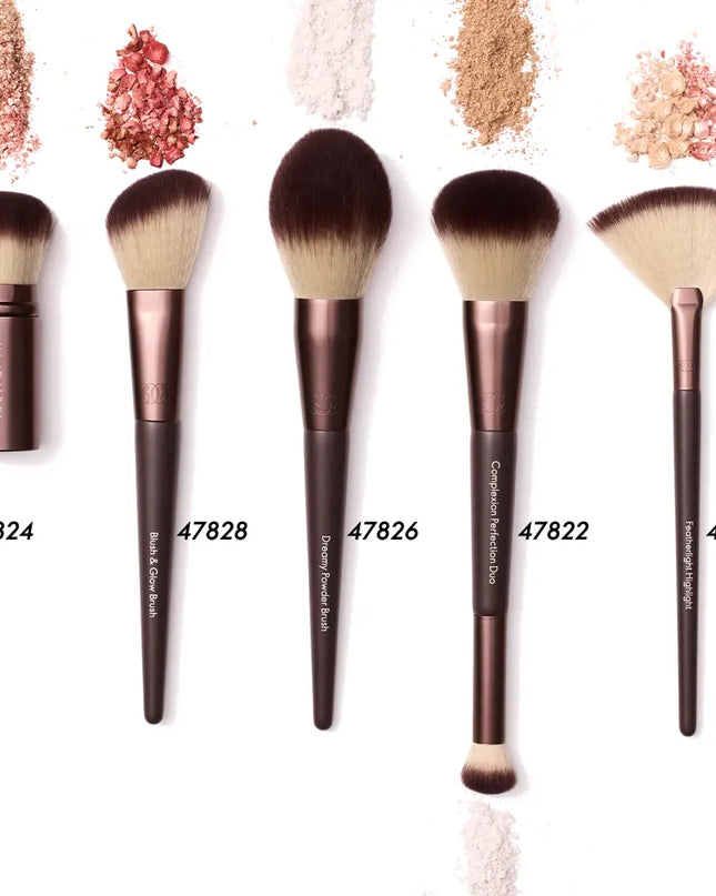 Complexion Perfection Duo Brush