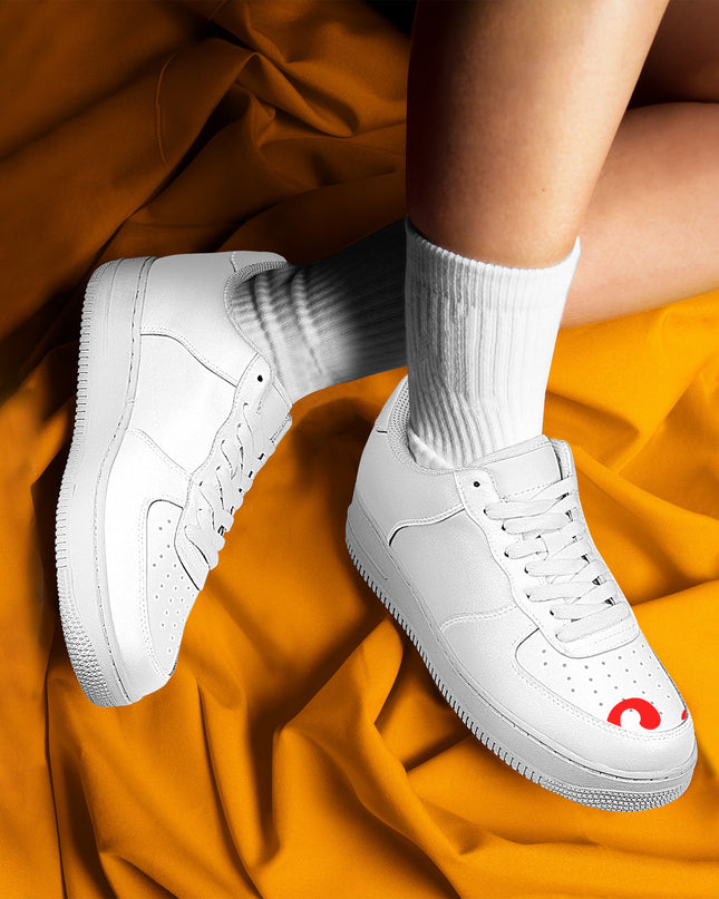 SF_F8 Low Top Unisex Sneaker